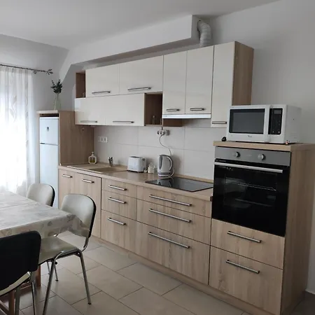 Hegin Szigeti Apartment *