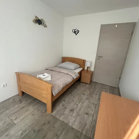 Hegin Szigeti Apartament