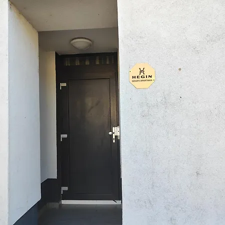 Apartament Hegin Szigeti *