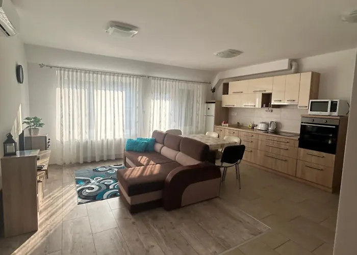 Apartament Hegin Szigeti *